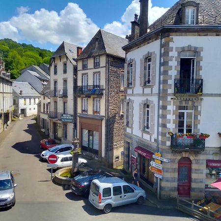 Les Arvernes Rochefort-Montagne Exteriér fotografie